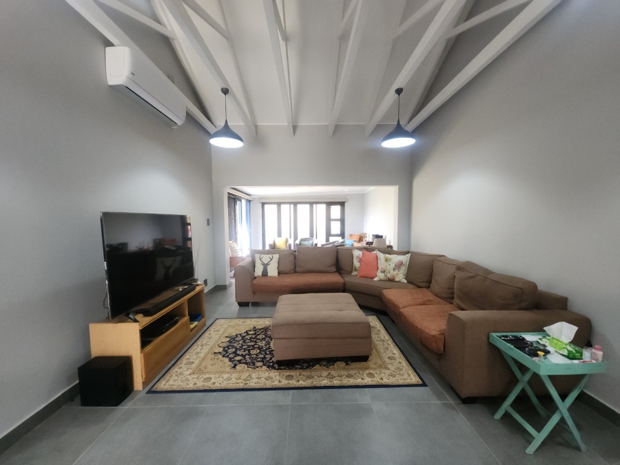 To Let 2 Bedroom Property for Rent in Ifafi North West
